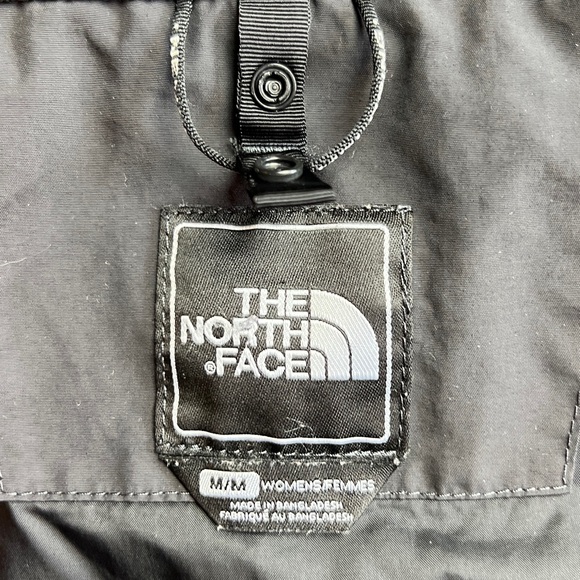 The North Face Women's Antora Hyvent Jacket Black SZ M Wind Rain - Picture 10 of 14